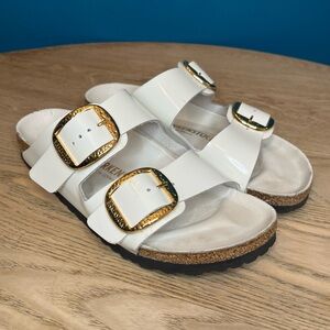 Birkenstock Arizona Big Buckle High Shine Sandals Ivory Patent Leather Size 39/8